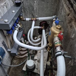 Aansluiting op bestaande verdeler vloerverwarming